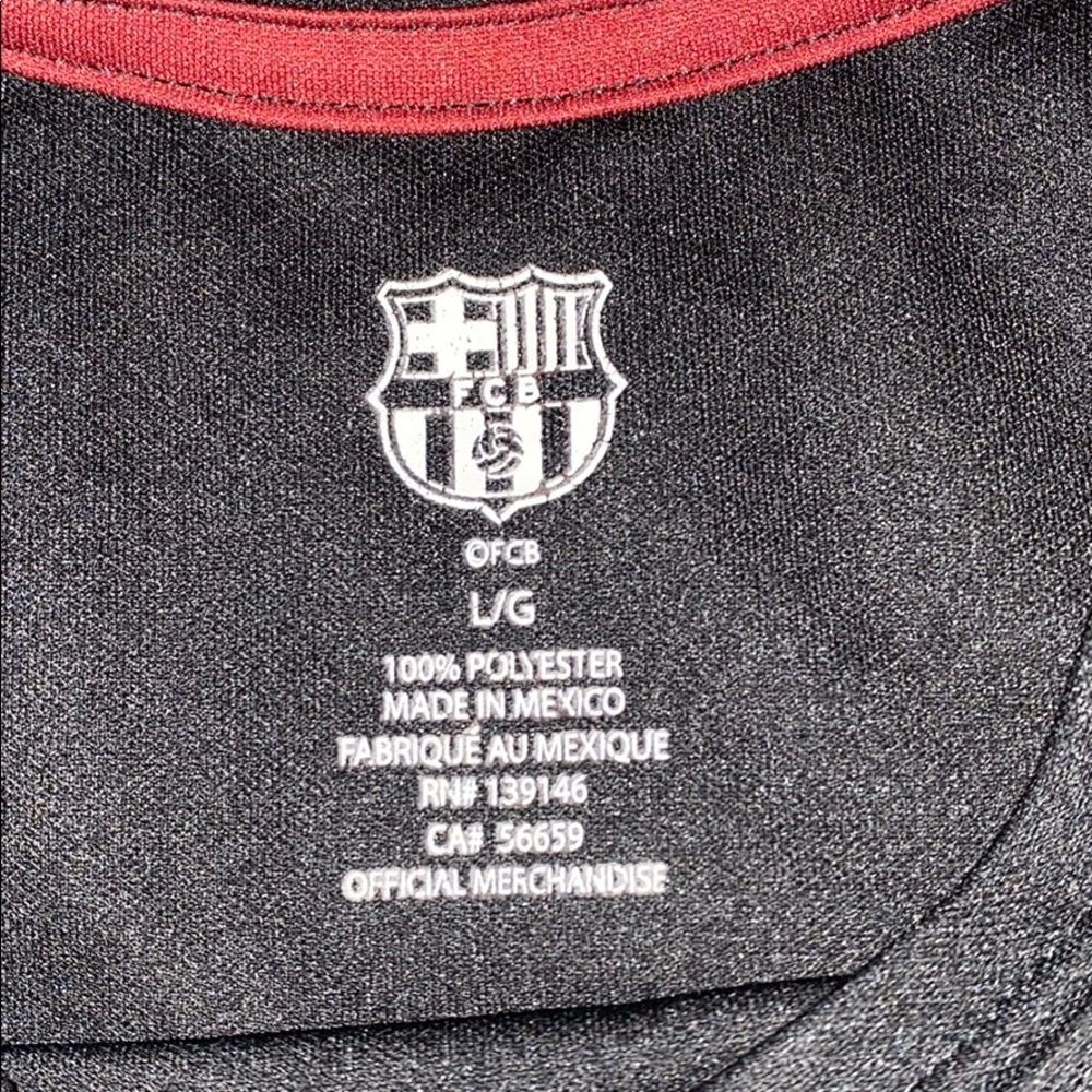 Messi - Picture 3 of 3